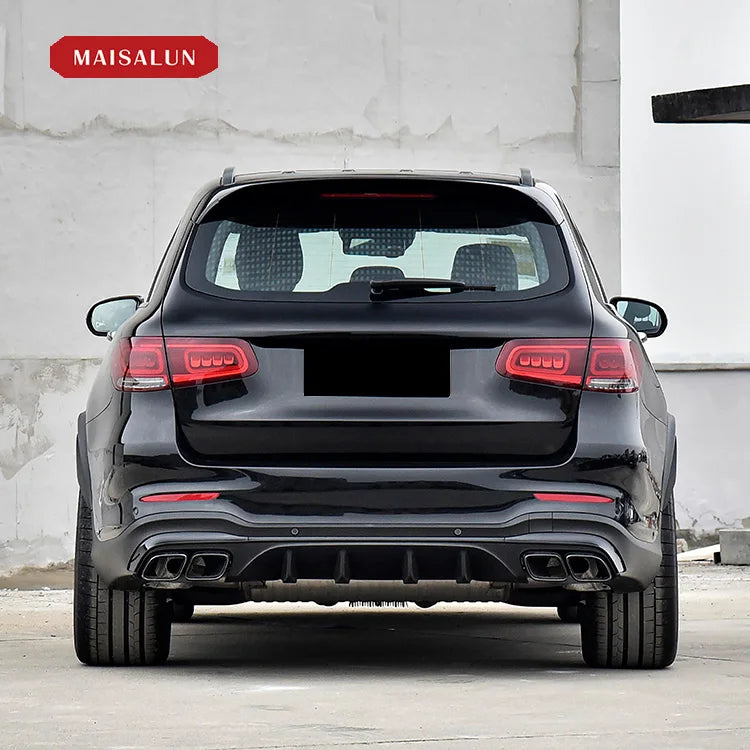 Car Bumpers Kit For Benz GLC GLC200 260L GLC AMG Body Kit Car Parts Front Bumper Rear Bumper Diffuser With Tips Car Grilles