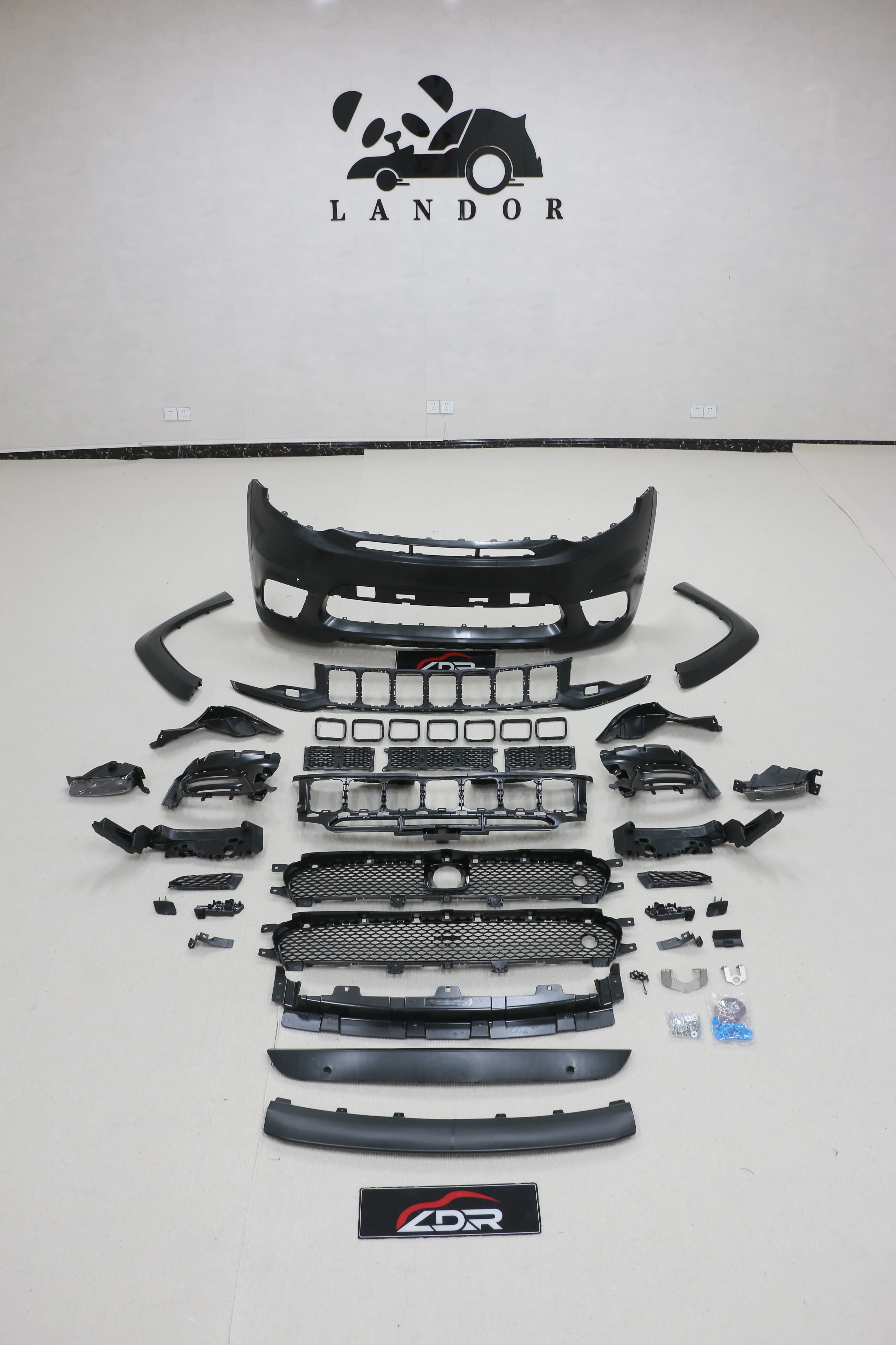 Factory Price for Jeep Grand Cherokee 2011-2023 Facelift to 2024 SRT-8 Bodykit Front Bumper Kit Plug and Play Ready Ship in USA