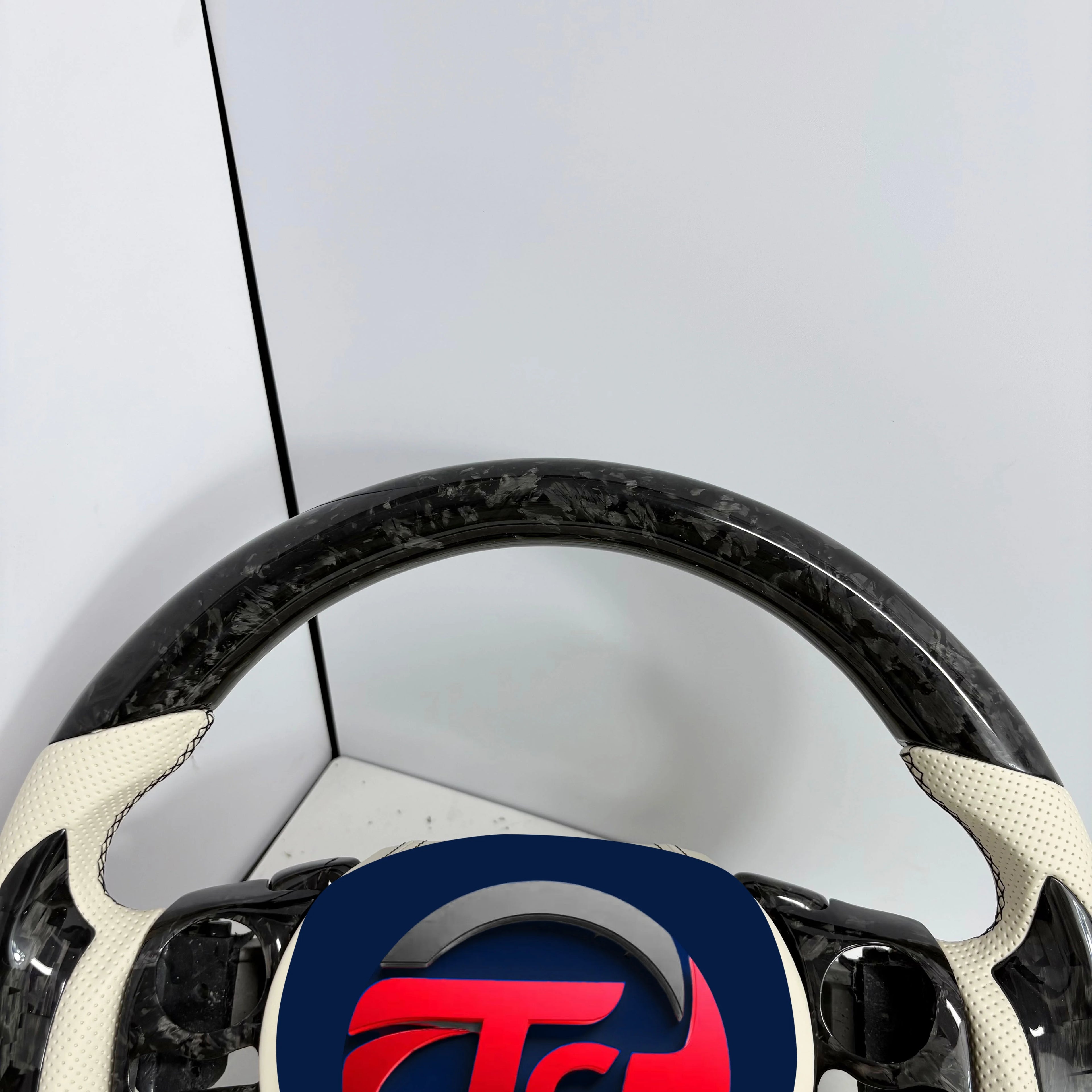 For Lexus Is250 IS300 IS350 ES200 ES300 ES350 GS300 GS350 RC350 RCF Gcf NX Forged Carbon Fiber Steering Wheel  Car Accessories