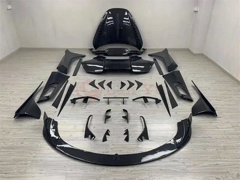 Carbon Fiber Car Body Kit for Mclaren 720s Upgrade to Topcar Style Car Front Lip Rear Diffuser Side Skirts Fenders