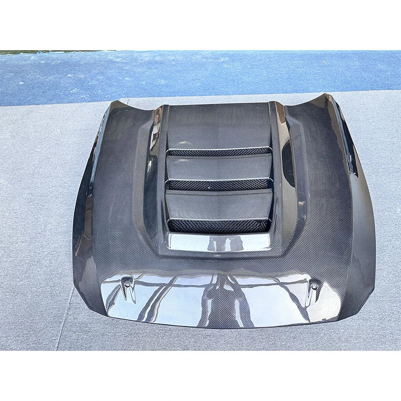 For Ford Mustang Dark Horse 2024-2026 Dry Carbon Fiber Bodykit Front Bumper Lip Hood Side Skirt Rear Diffuser Spoiler Body Kit