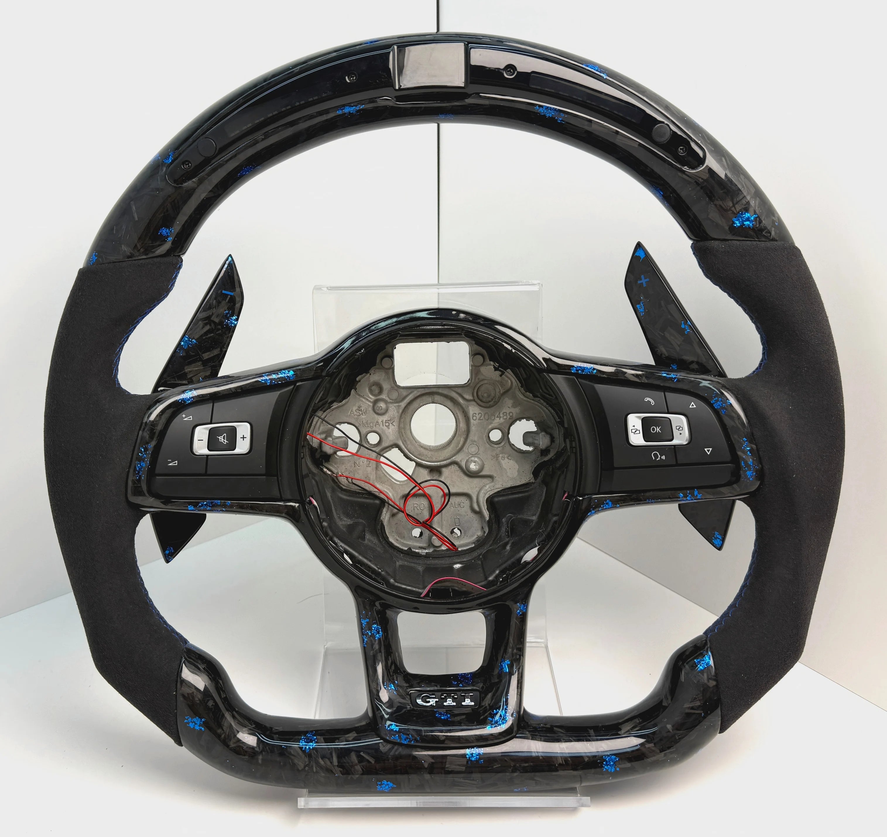 Carbon Fiber Steering Wheel for Volkswagen Golf MK7 MK7.5 GTE R 2013-2020 Polo GTI Tiguan Passat Steering Wheel