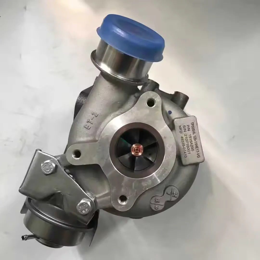 New Turbocharger TF035 1515A295 49335-01410 4N15 for Mitsubishi Motors SUV 4P00 diesel Engine Parts
